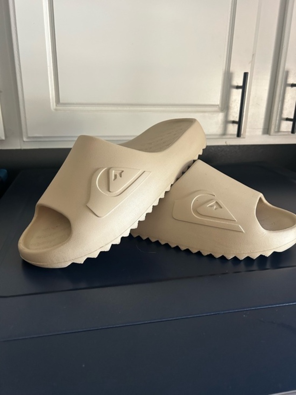 Men’s Pillow Quiksilver Beige Slide Sandals